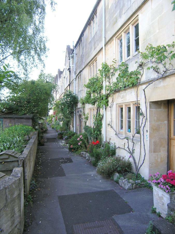 38 Newtown Guest House Bradford-On-Avon Exterior foto